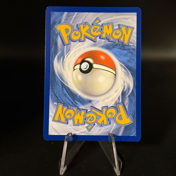 Gestempelte Pokémon Karte Moltres #19 aus Team Up, detalierte Illustration des feuerspeienden Legends, Pokémon Einzelkarte.